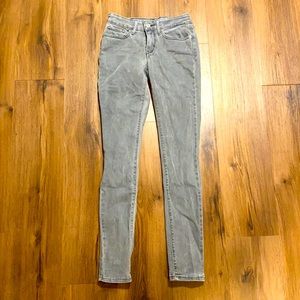 Levi 711 Skinny